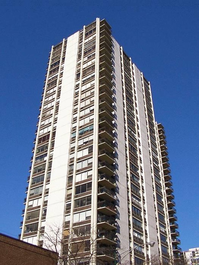 Eliot House by Daniel Kieckhefer