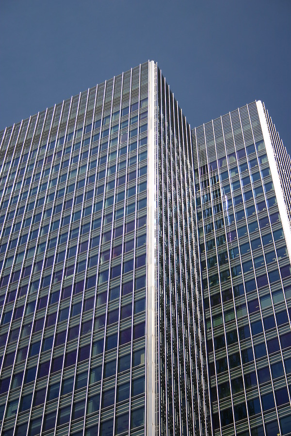 25 Bank Street by Tristram Compton