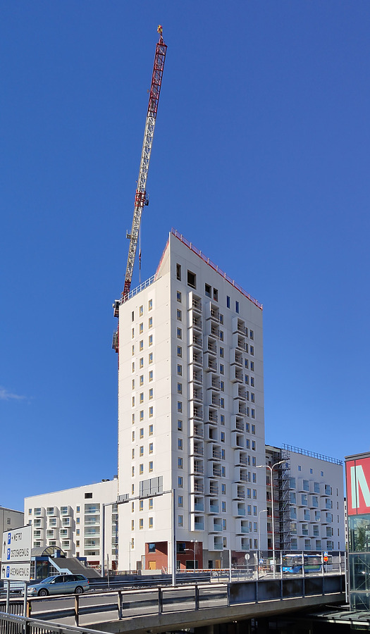 Keinulaudantie 2A by Huopa