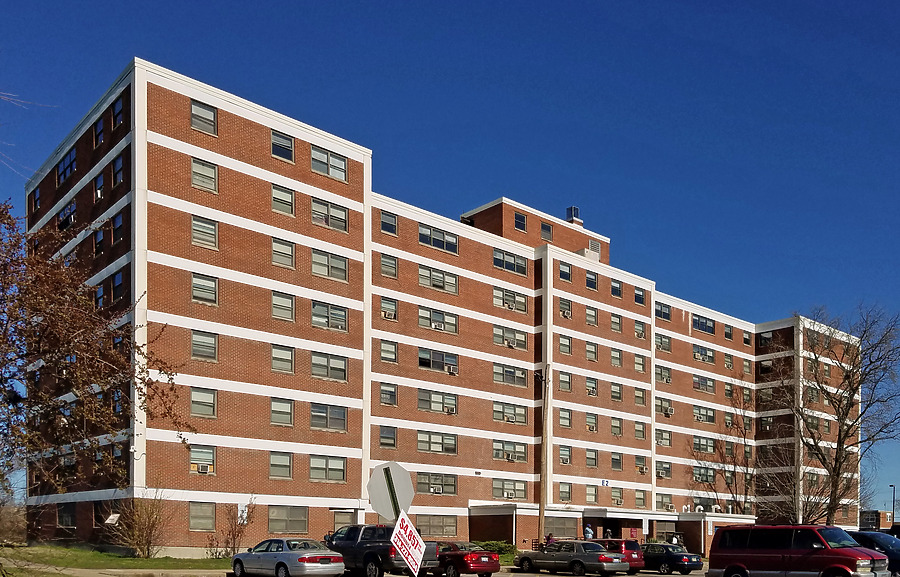 Orr-Weathers Apartments - Building E1 by Ryan Hildebrand