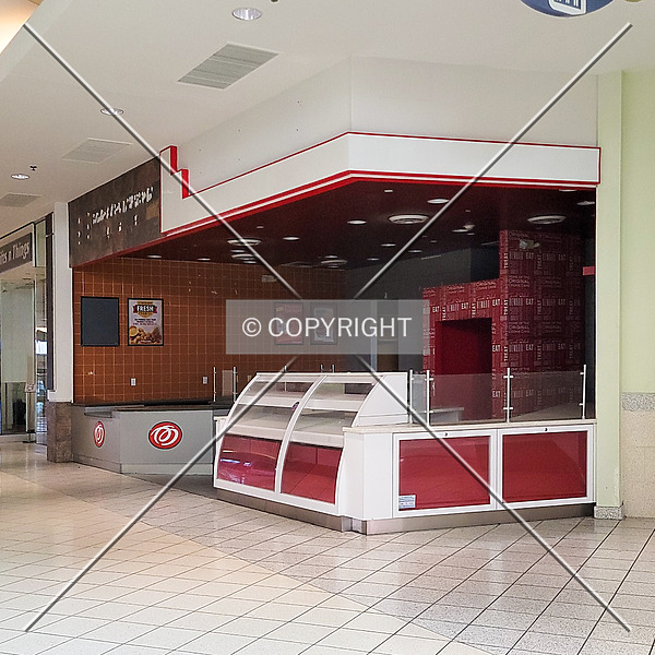 Chesterfield Mall by Ryan Hildebrand