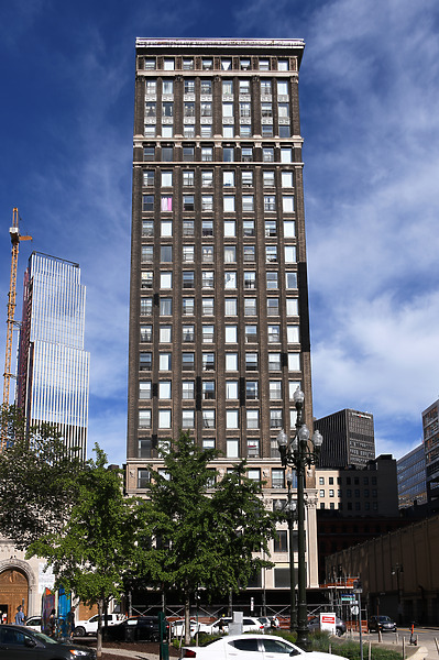 104-079-763