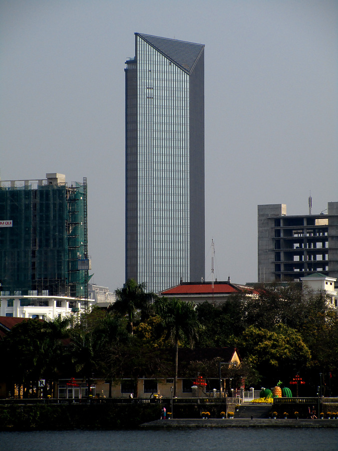 Vincom Plaza by Daniel Kieckhefer