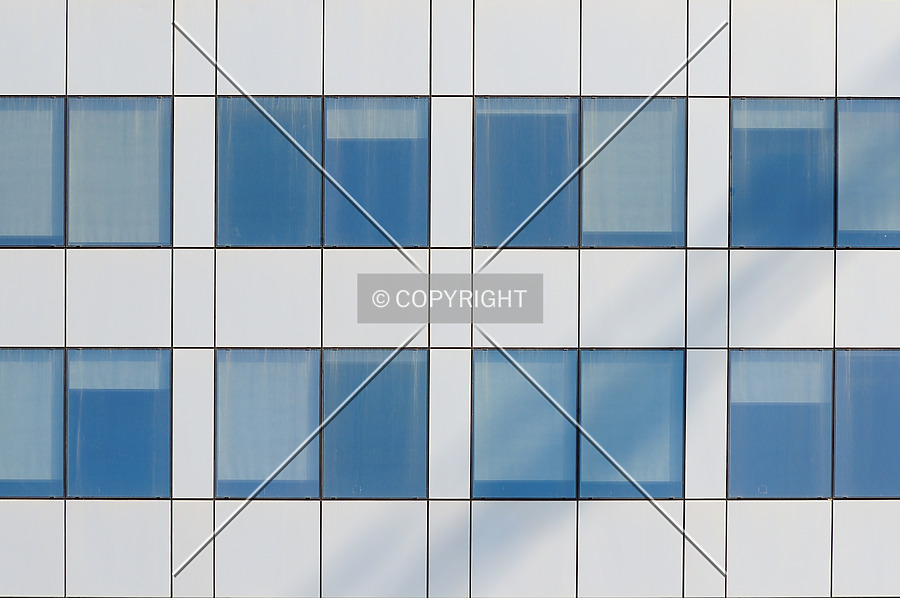 Torre Auditori by David Guija