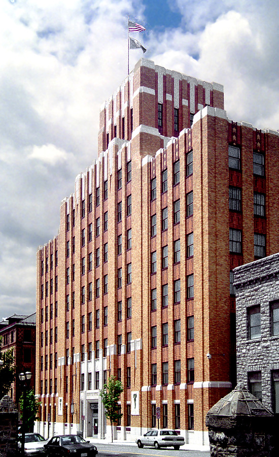 Roanoke Higher Education Center by John Cahill
