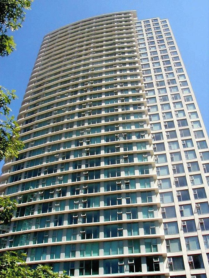 Landmark 33 by Garrett Stout