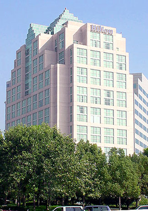 Hilton Glendale by Jim Schwartz