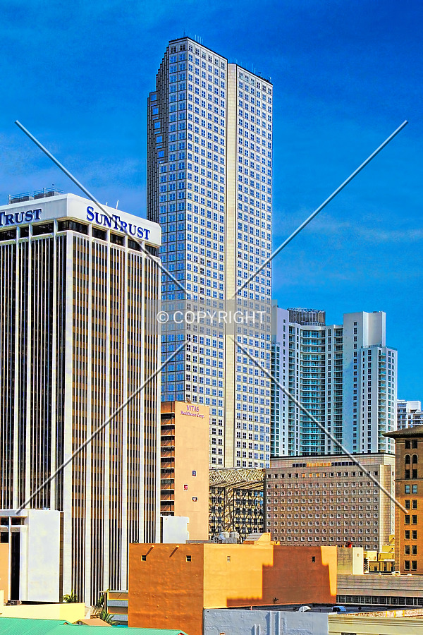 Southeast Financial Center by Jorge Molina