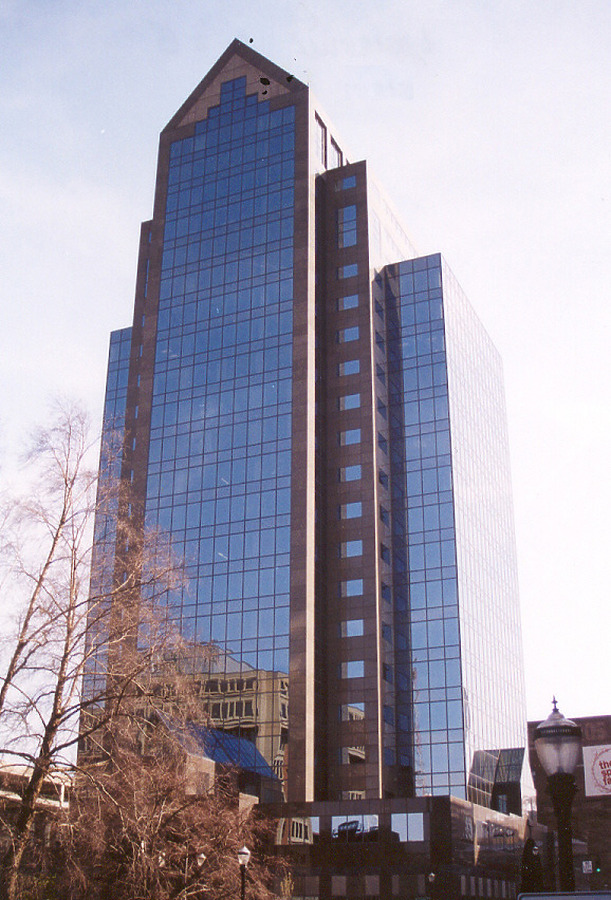 E.ON U.S. Center by Marshall Gerometta