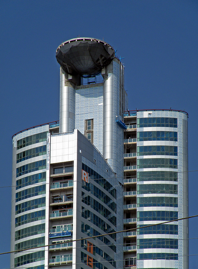 Millennium Residence 3 by Horst Kiechle