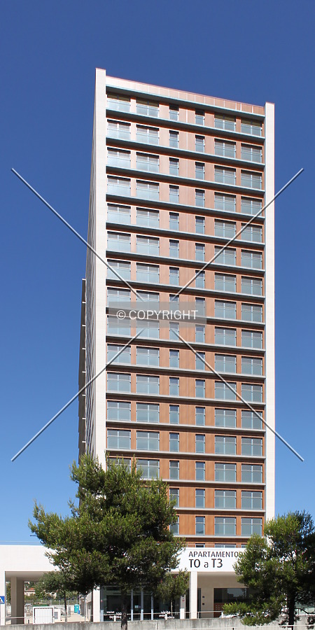 Panormic Apartamentos, Torre II by Emmanuel D.