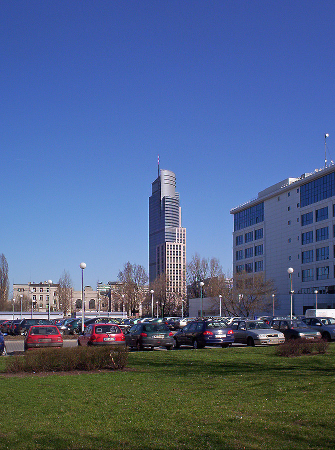 Warsaw Trade Tower by Pavel Toczynski