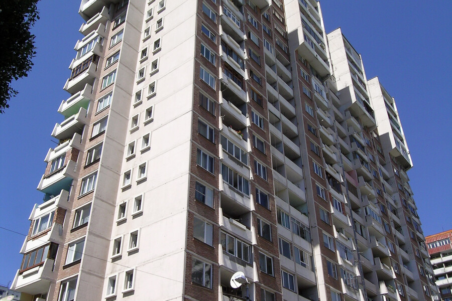 Zona B-5, Block 10