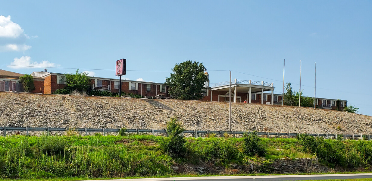 Truman Hotel and Conference Center