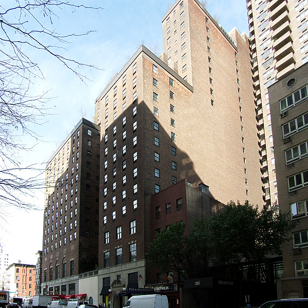 Henry Hudson Hotel by John Cahill