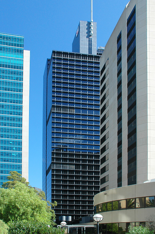 Telstra Corporate Building by John Bek
