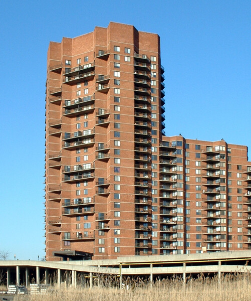 109-586-108