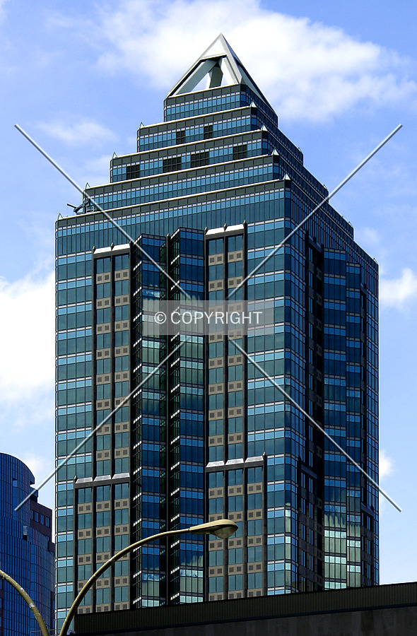 Le 1501 McGill College by Chris Patriarca