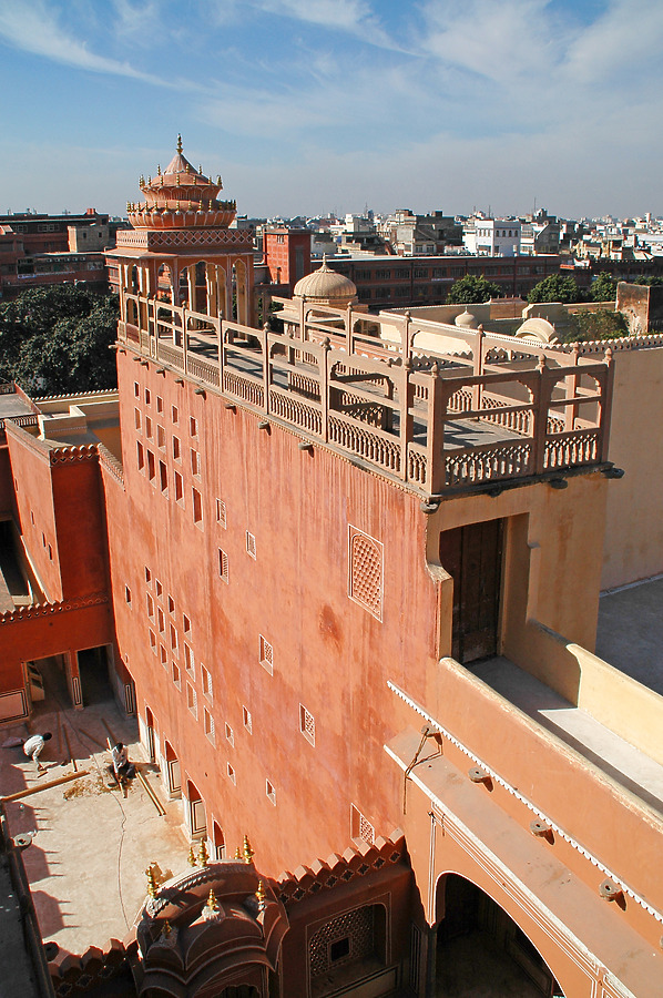Hawa Mahal by John Bek