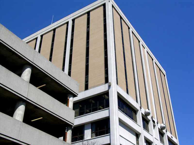Physicians Office Building 860