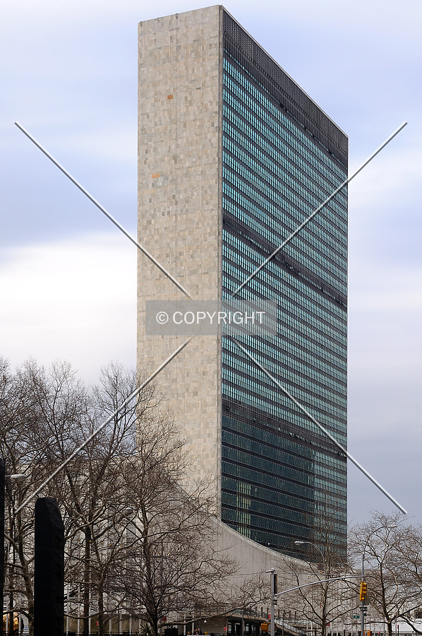 United Nations Secretariat Building by David Guija