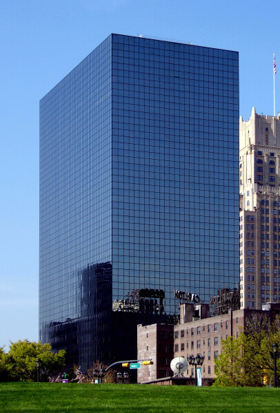 80 Park Plaza