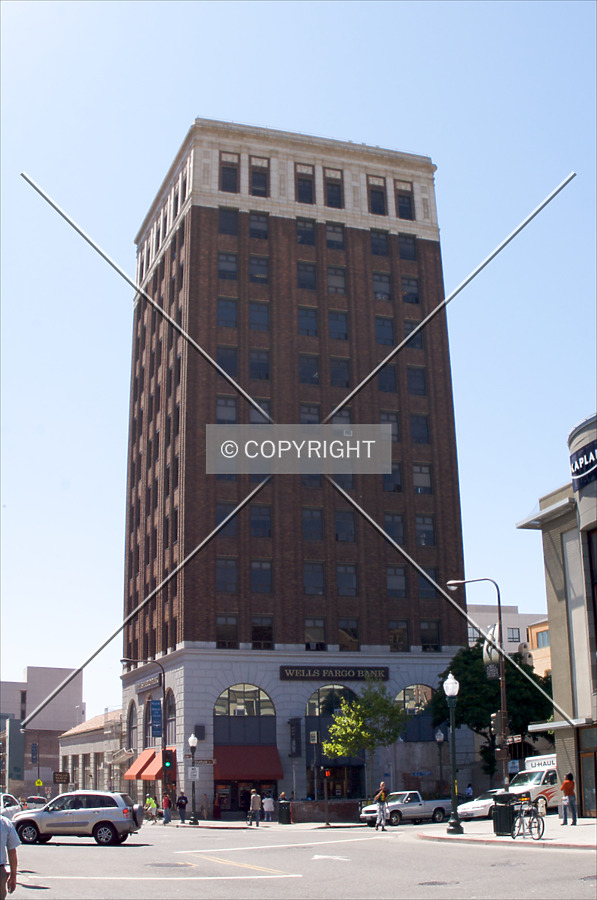Wells Fargo Building by Martin Bugajski