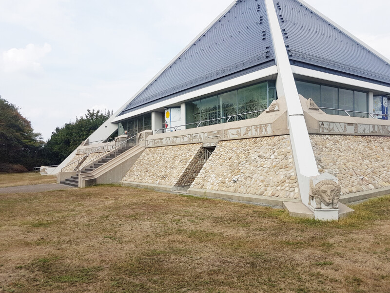 Autobahnkirche St. Christophorus