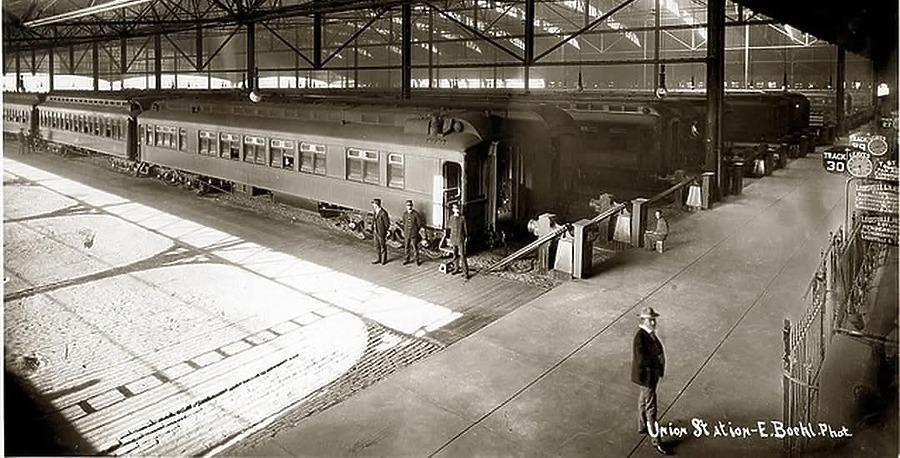 Saint Louis Union Station by E. Boehl