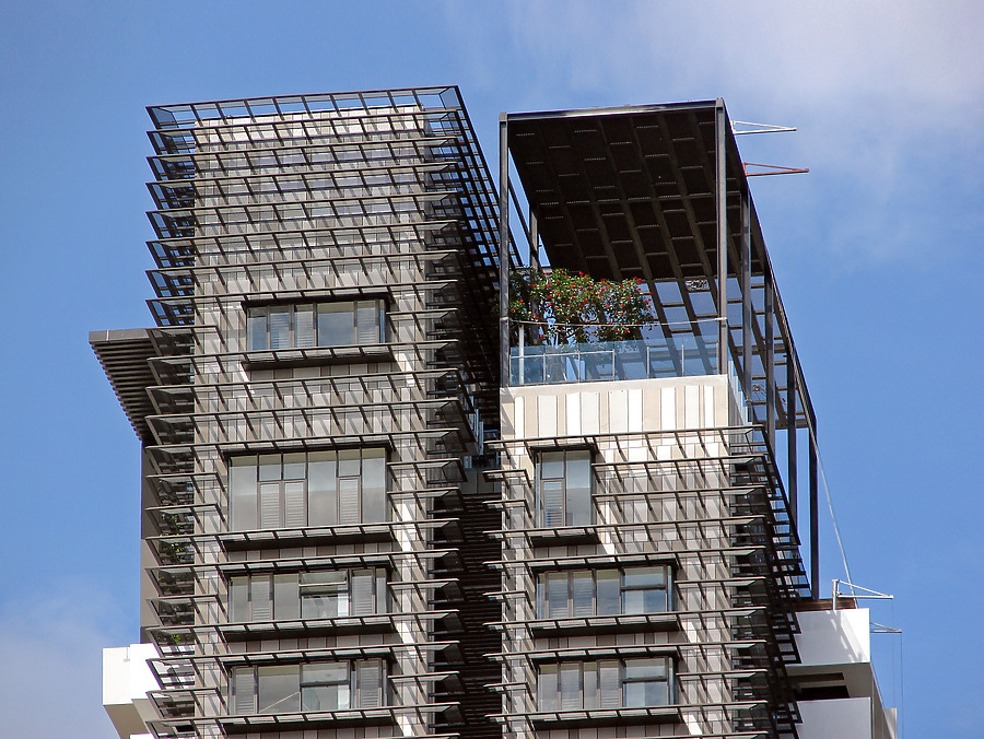 Newton Suites by Horst Kiechle