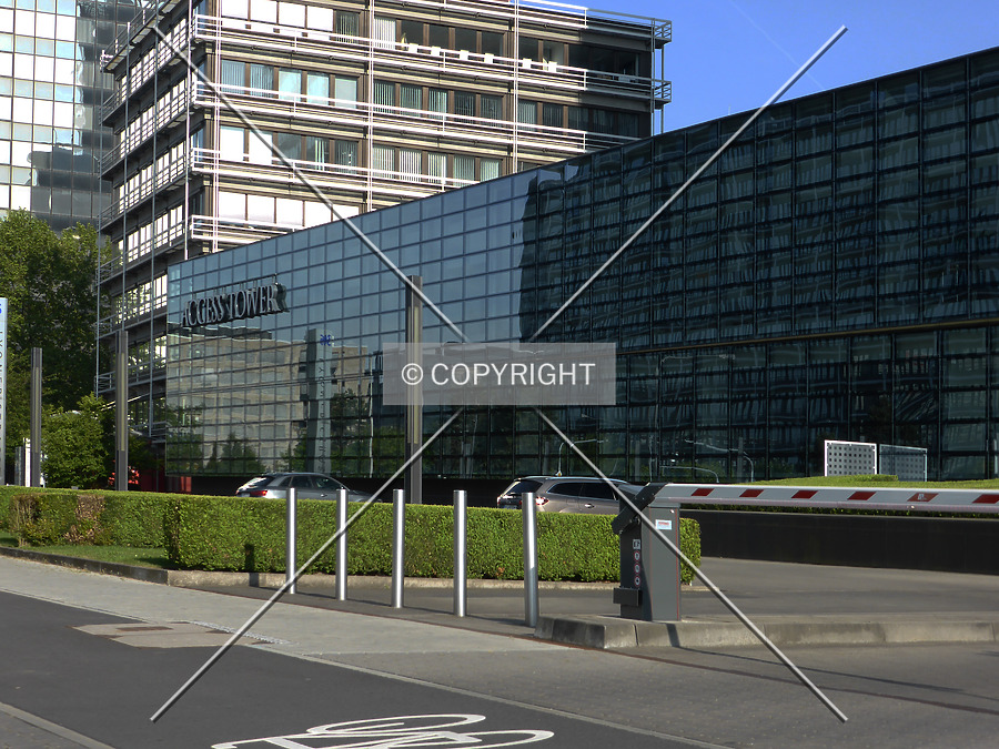 Access Tower by Nephilim