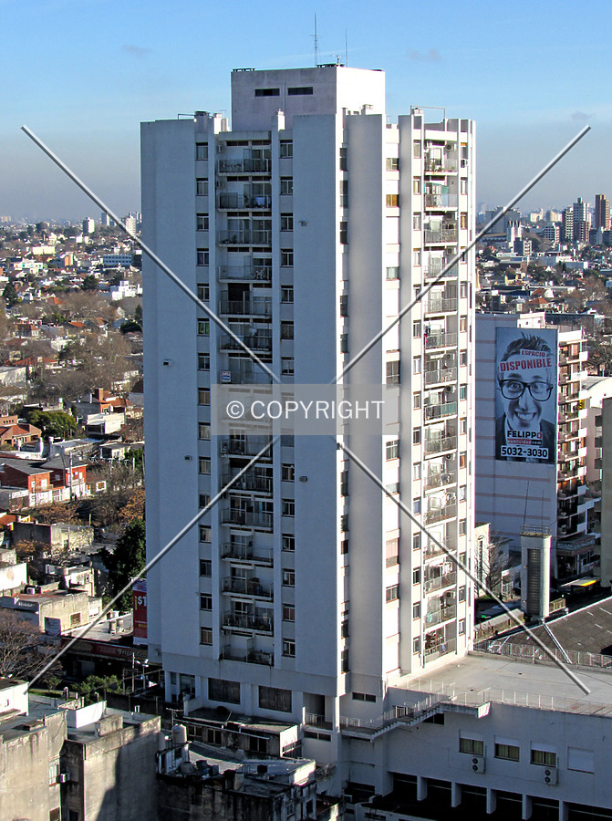 Torre Cristóbal Colón by Jerónimo Acosta