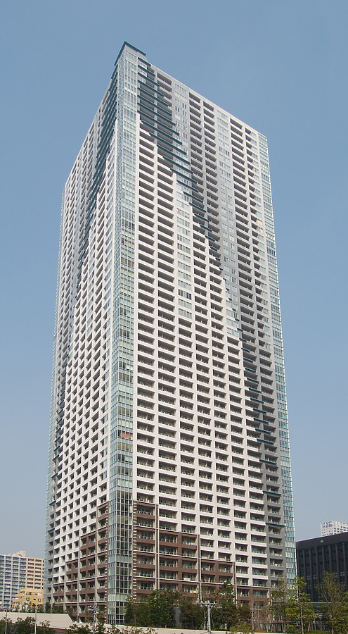 Mid Tower by Kevin Hemphill
