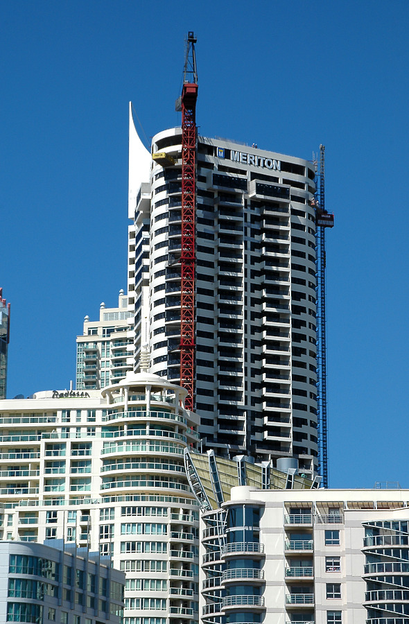 Meriton Tower by John Bek