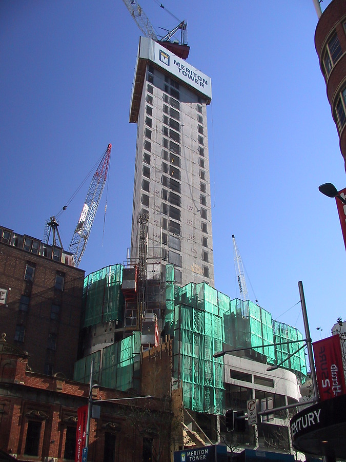 Meriton Tower by John Bek