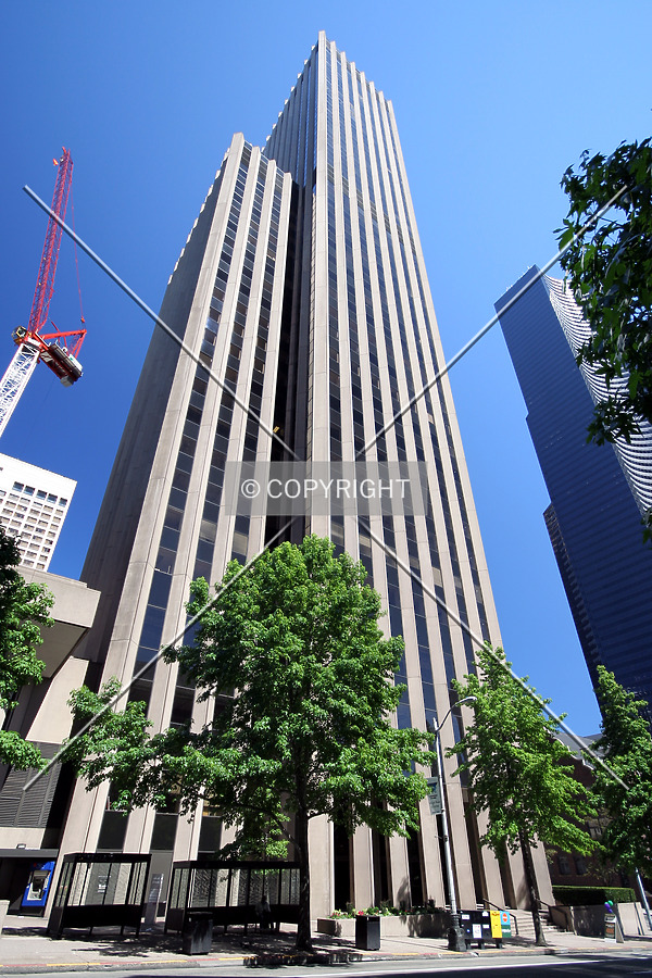 901 Fifth Avenue by Serdica