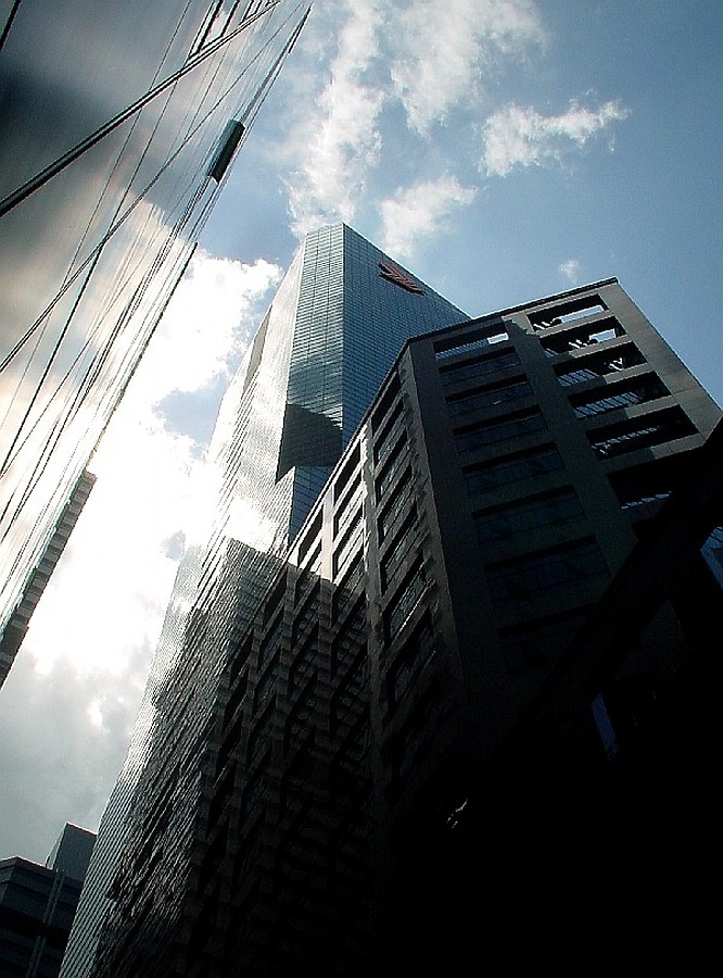 SIA Building by Edmund Teo