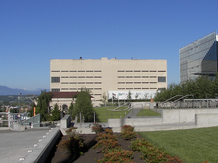 Snohomish County Jail by Rodney Gunn
