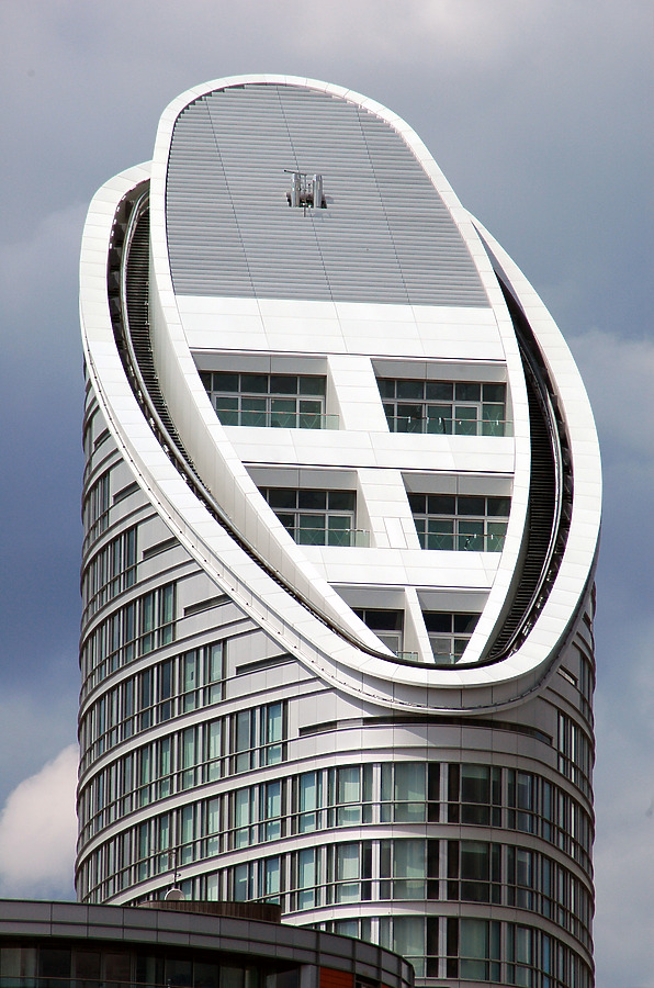 Ontario Tower by Jonathan Smith