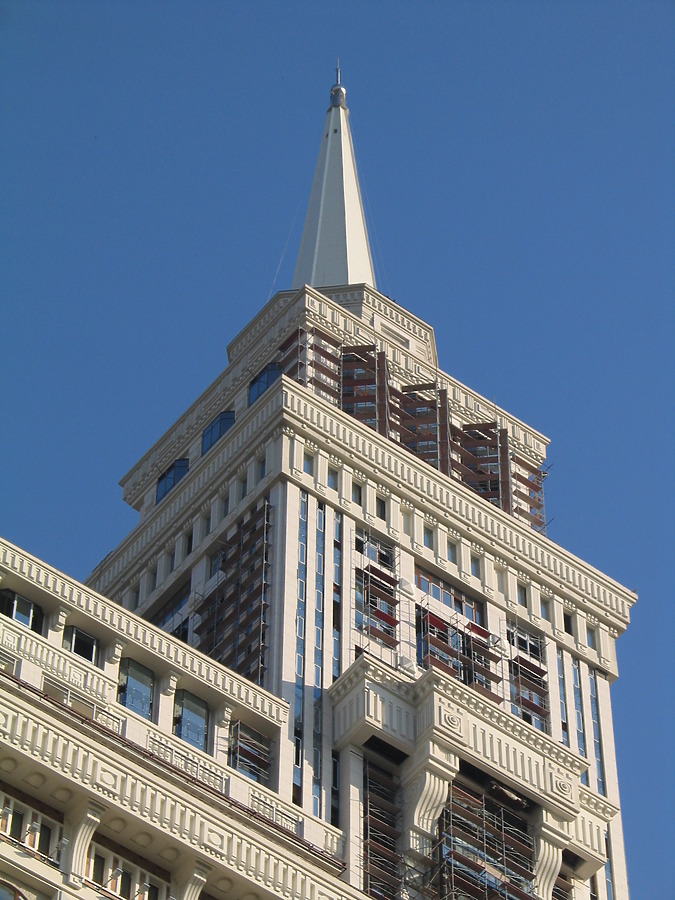 Triumph-Palace by Anders Skærlund Petersen