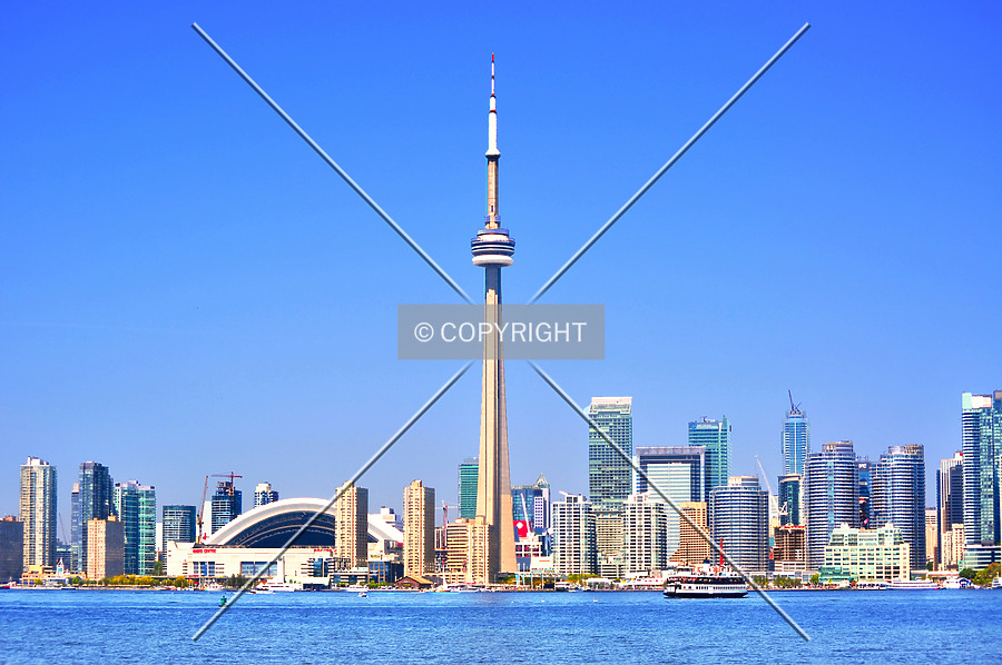 CN Tower by Jorge Molina