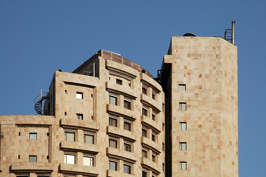 Statesman House by John Bek