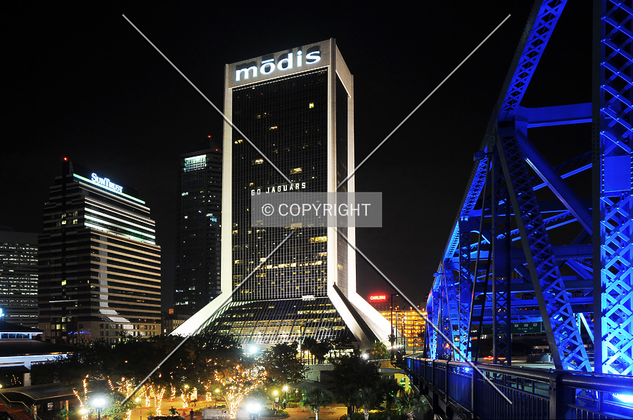 Wells Fargo Center by Jorge Molina