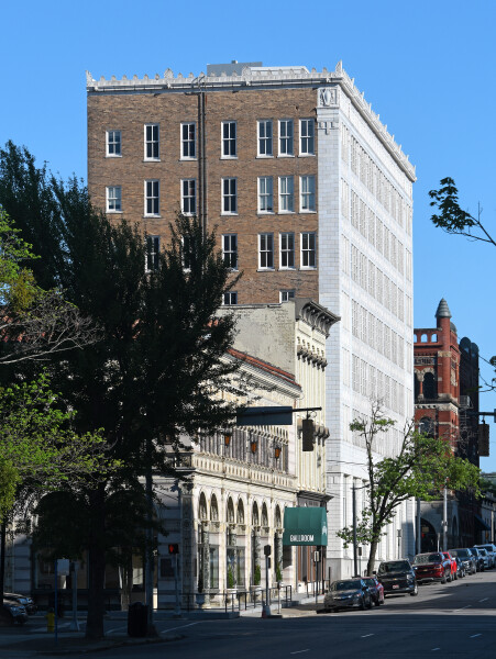 Landmark Center