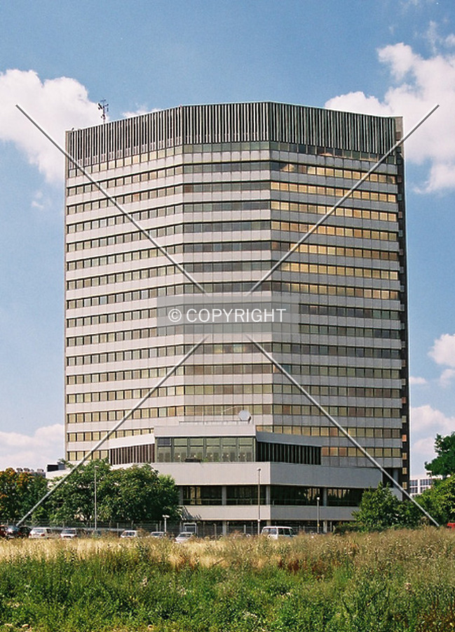 Deutsche Bank TZE by Nephilim