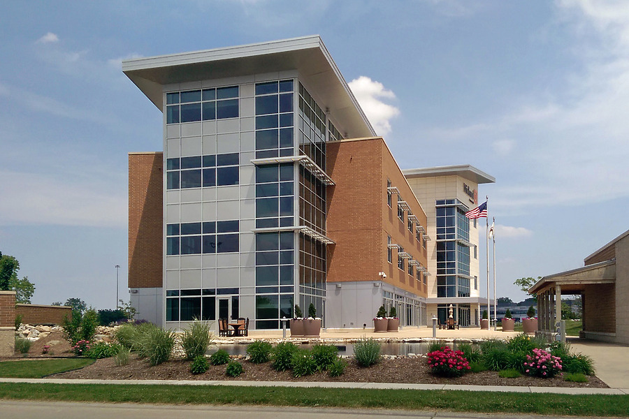 Midland States Bank by Ryan Hildebrand