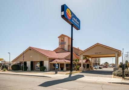 Comfort Inn & Suites