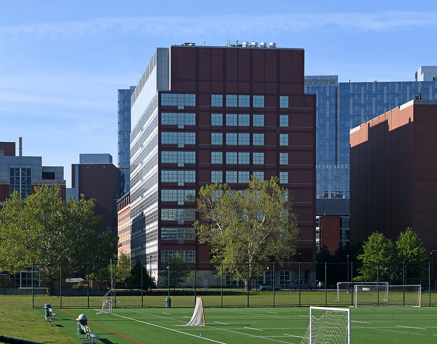 Biomedical Research Tower by John W. Cahill