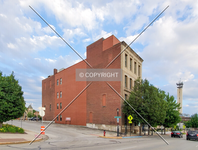422 South 5th Street