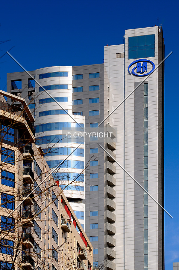 Hilton València by David Guija